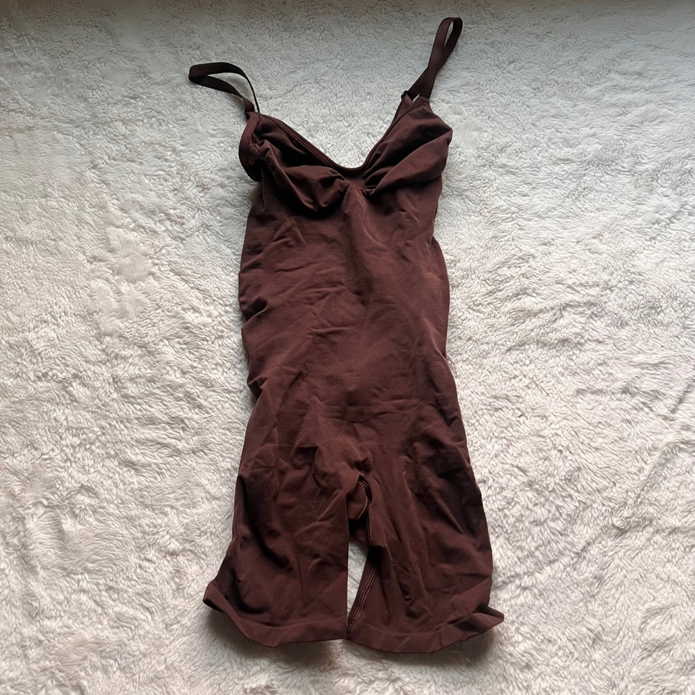 Skims Seamless Sculpt Mid Thigh Bodysuit Cocoa Brown Large Shapewear Sleeveless